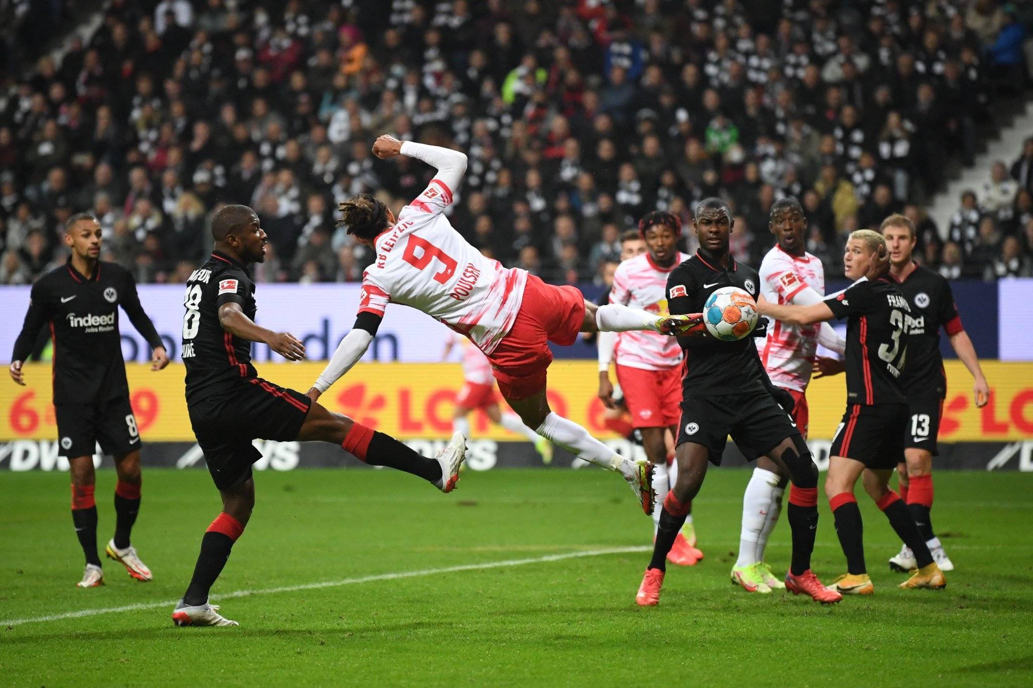 JJB-包含漠南金雕队对阵燕赵雷霆队，马拉松常规赛读秒绝平，门将神扑救主——年轻人站出来了的词条