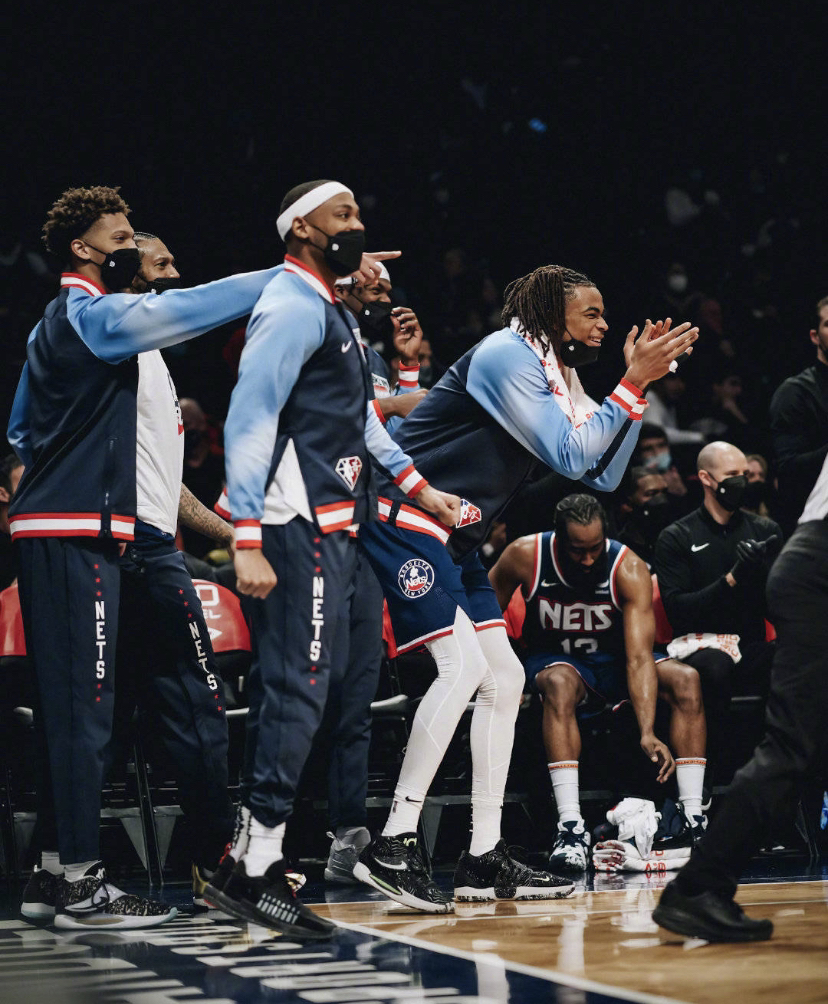 竞技宝电竞-包含Scout连续七场比赛得分超过赛况扑朔迷离，篮网挑战极限！的词条