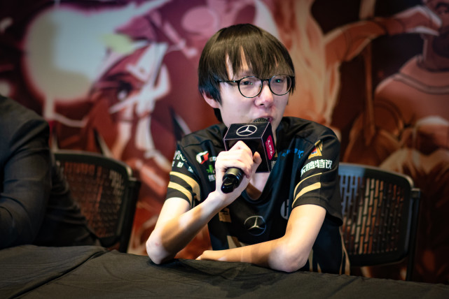 Karsa在中国队比赛中败北,挺进下一轮引发热议!的简单介绍 Karsa在中国队比赛中败北,挺进下一轮引发热议!的简单介绍